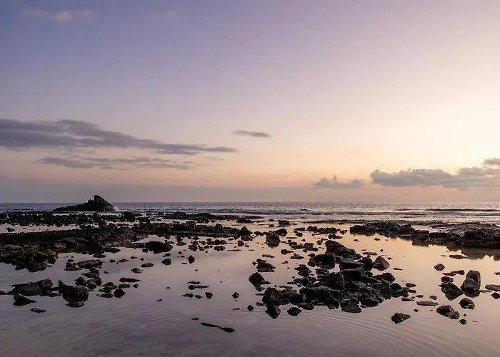 Unit A Kaiupoho - Island Elegance: Prime Spot