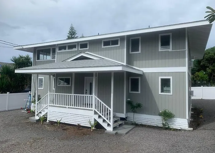 Unit A Kaiupoho - Island Elegance: Prime Spot