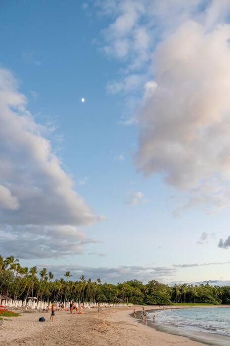 Unit A Kaiupoho - Island Elegance: Prime Spot Apartamento